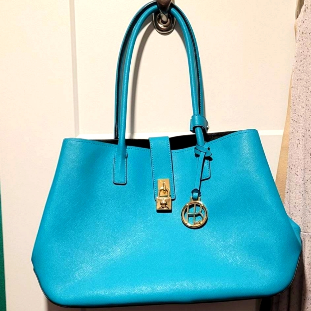 turquoise stunning Henry Bendel Bag
